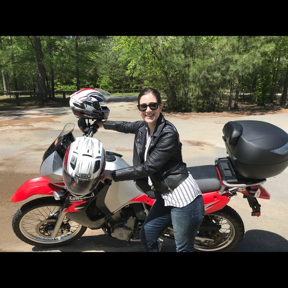 Let's get stylin', Poshers! - Picture 5 of 5